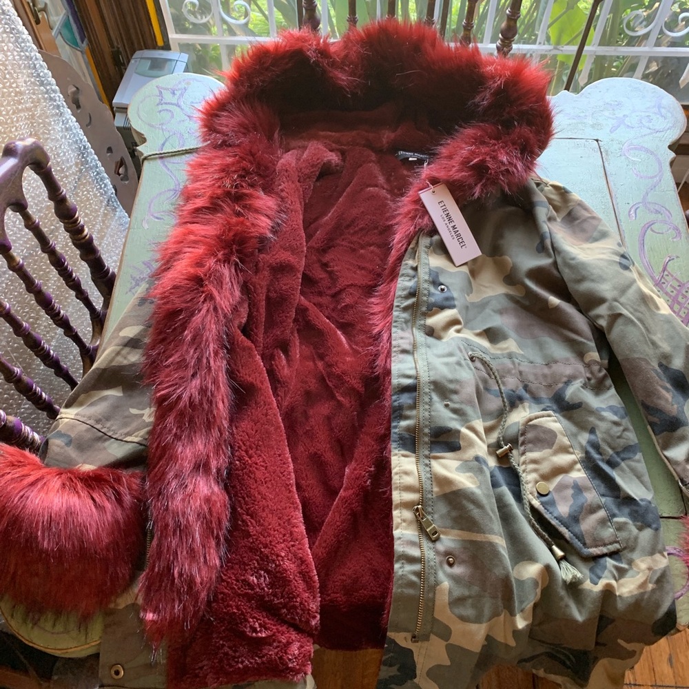 Woman jacket - Picture 3 of 4